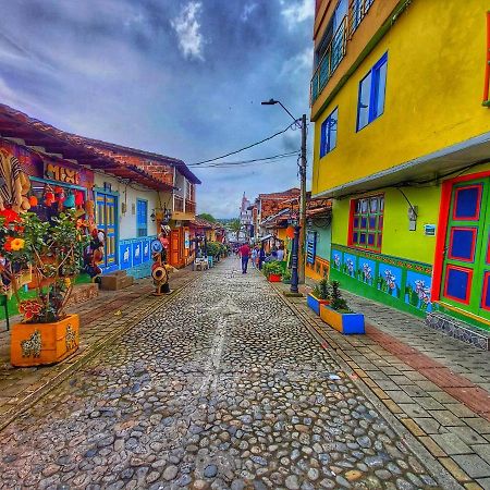 Apartamento Centro Guatape, Parque Y Embalse エクステリア 写真